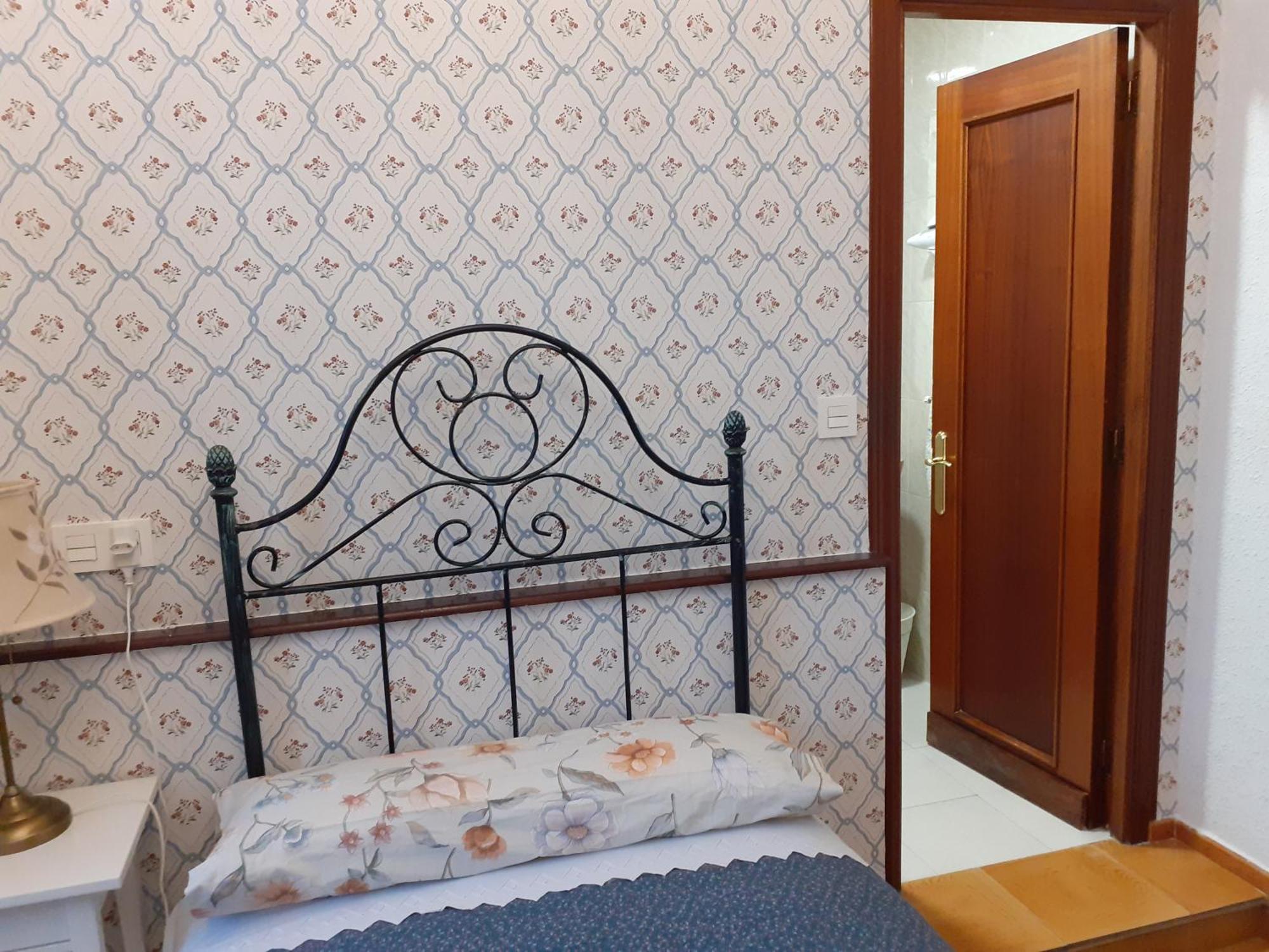 Uria 25 Rooms Oviedo Eksteriør billede